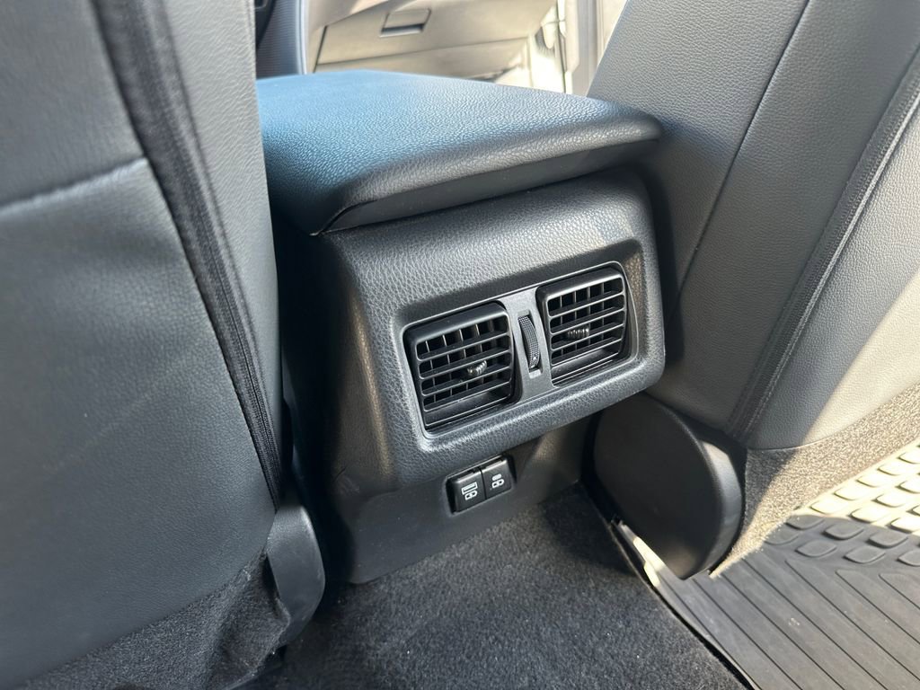 Used 2026 Toyota Camry SE w/ Convenience Package image 27