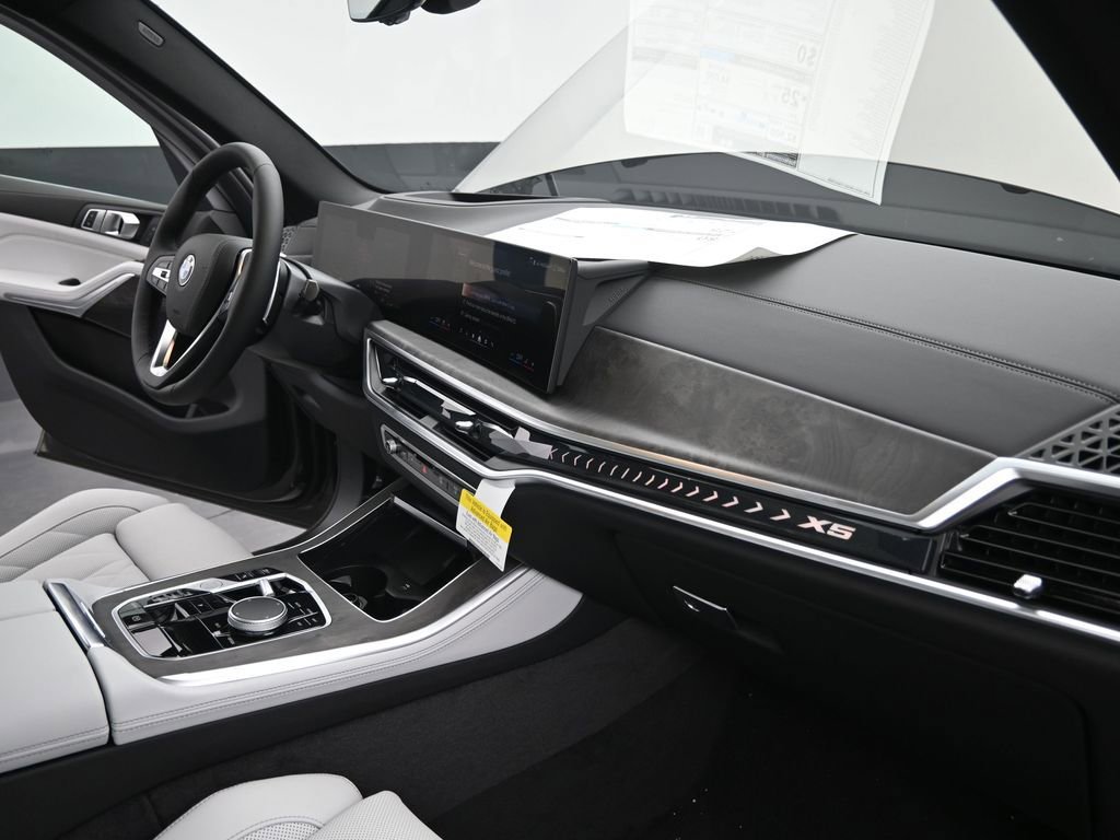 New 2026 BMW X5 sDrive40i RWD image 27