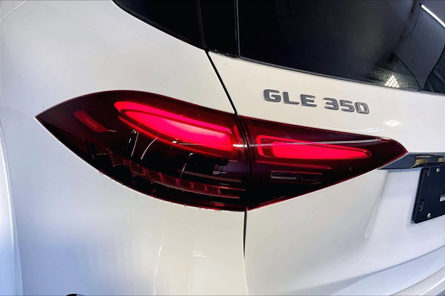 New 2026 Mercedes-Benz GLE 350 4MATIC image 5