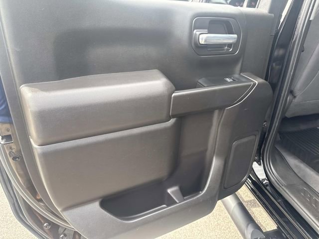 Used 2021 Chevrolet Silverado 1500 Custom Trail Boss image 18