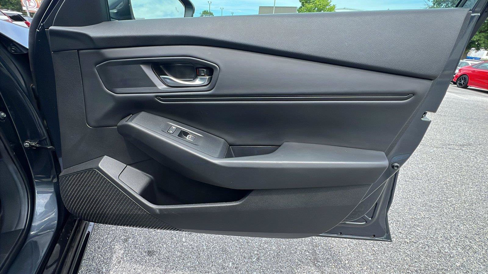 Certified 2024 Honda Accord EX-L image 12