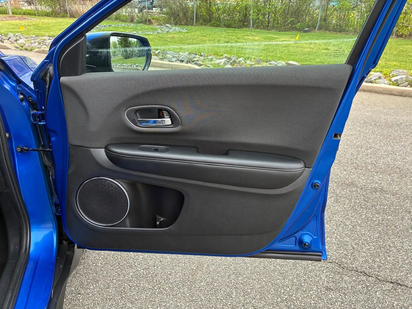 Used 2022 Honda HR-V EX image 14