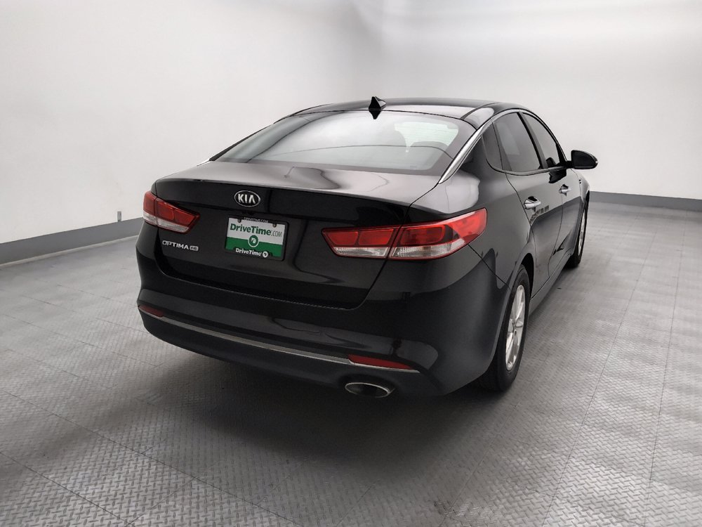 Used 2017 Kia Optima LX FWD image 7
