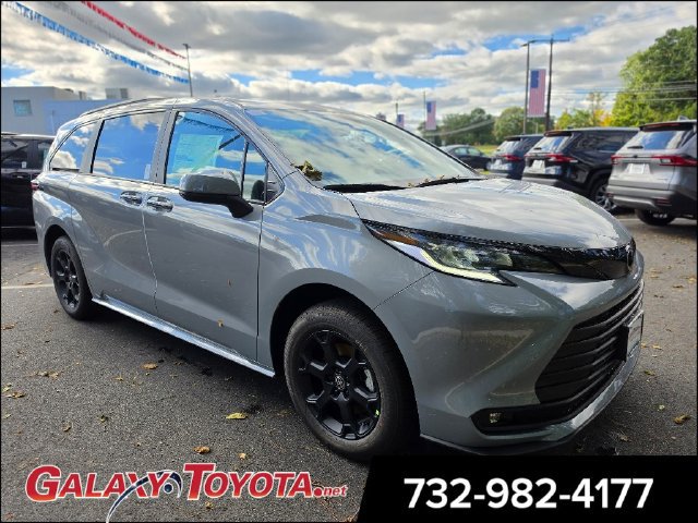 New 2026 Toyota Sienna XLE Woodland Edition AWD/4WD image 1