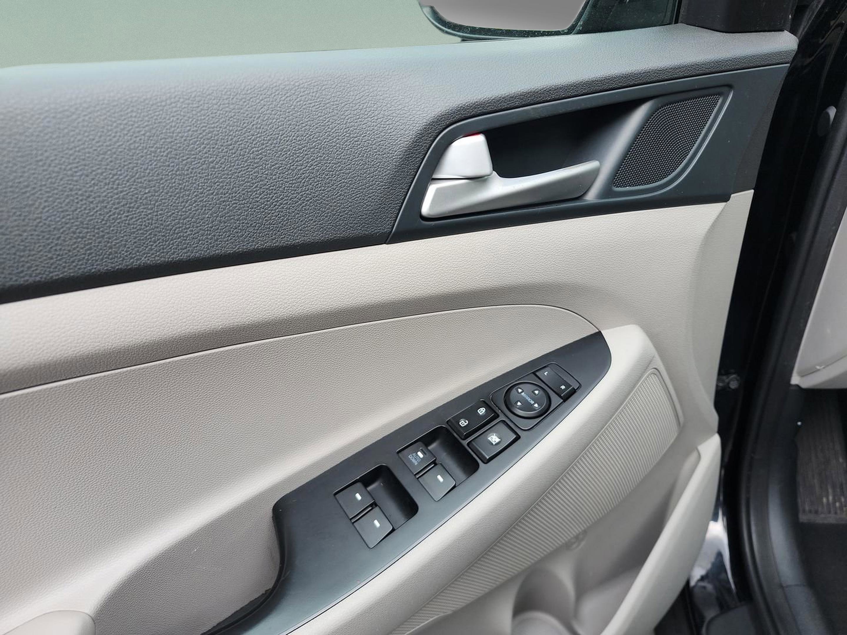 Used 2020 Hyundai Tucson SE FWD image 15