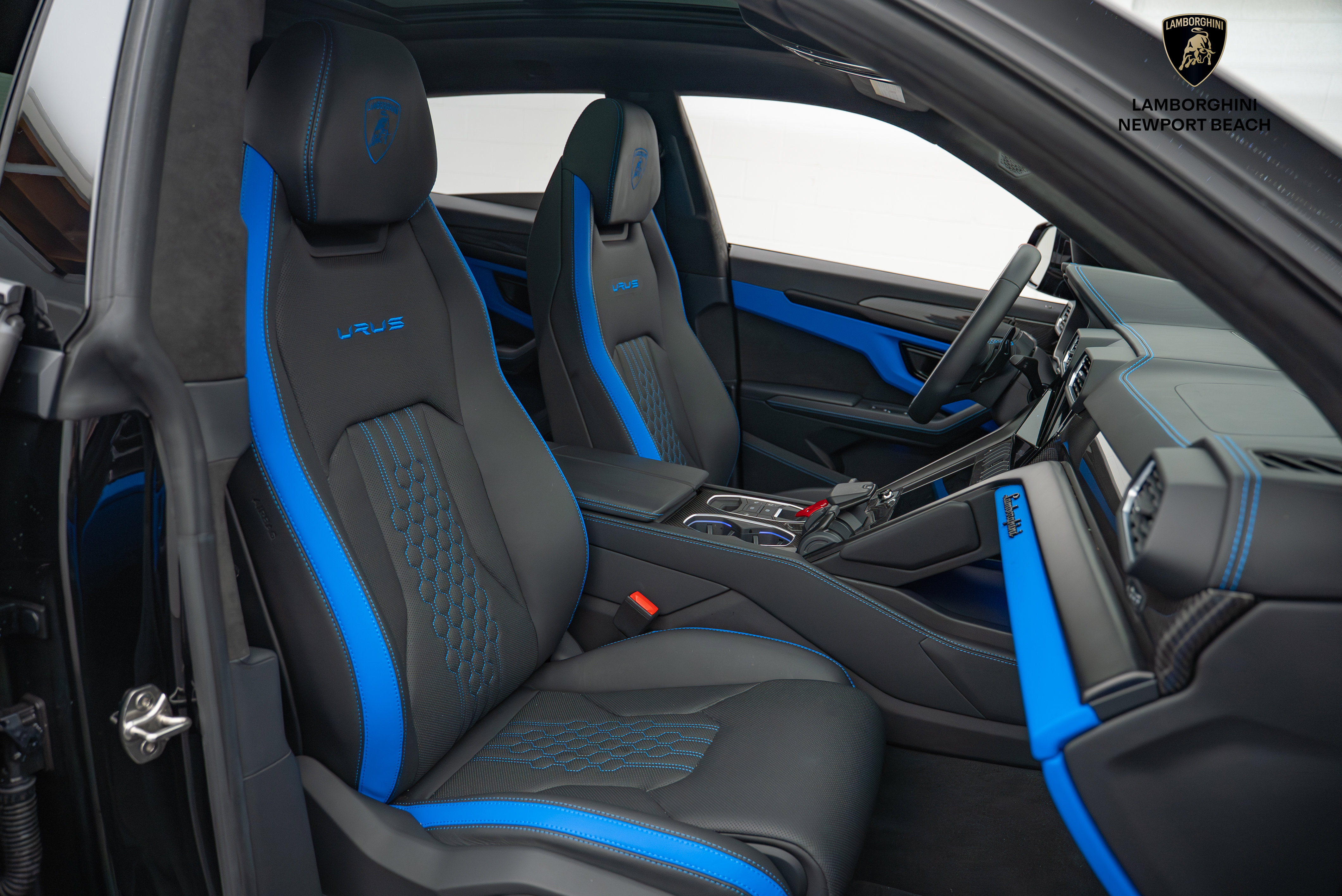 Used 2024 Lamborghini Urus S image 23