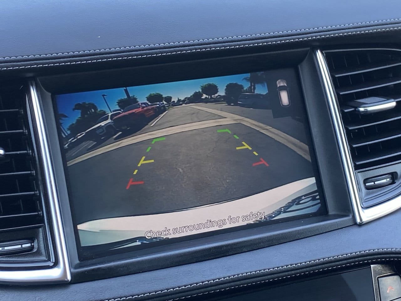 Certified 2023 INFINITI QX50 Luxe FWD image 32