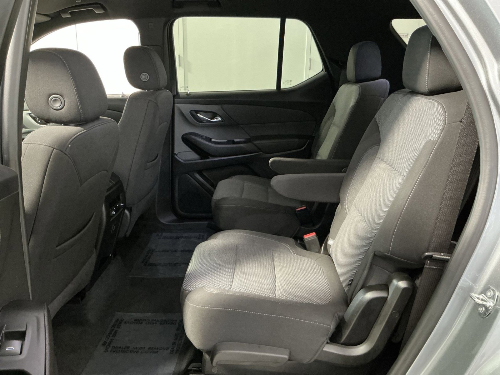 Used 2023 Chevrolet Traverse LT AWD/4WD image 24