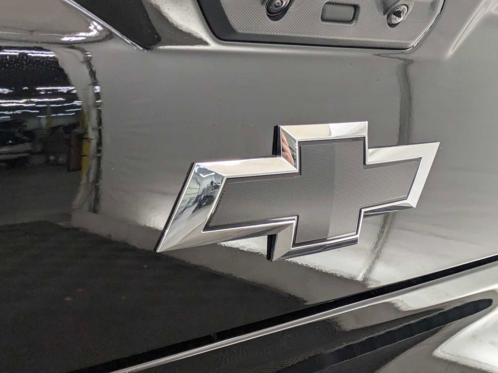 New 2026 Chevrolet Silverado 1500 High Country w/ Midnight Edition image 13