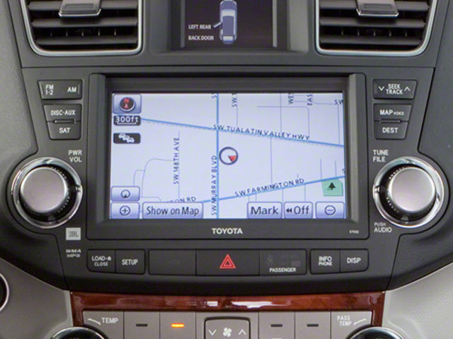 Used 2013 Toyota Highlander SE AWD/4WD image 9