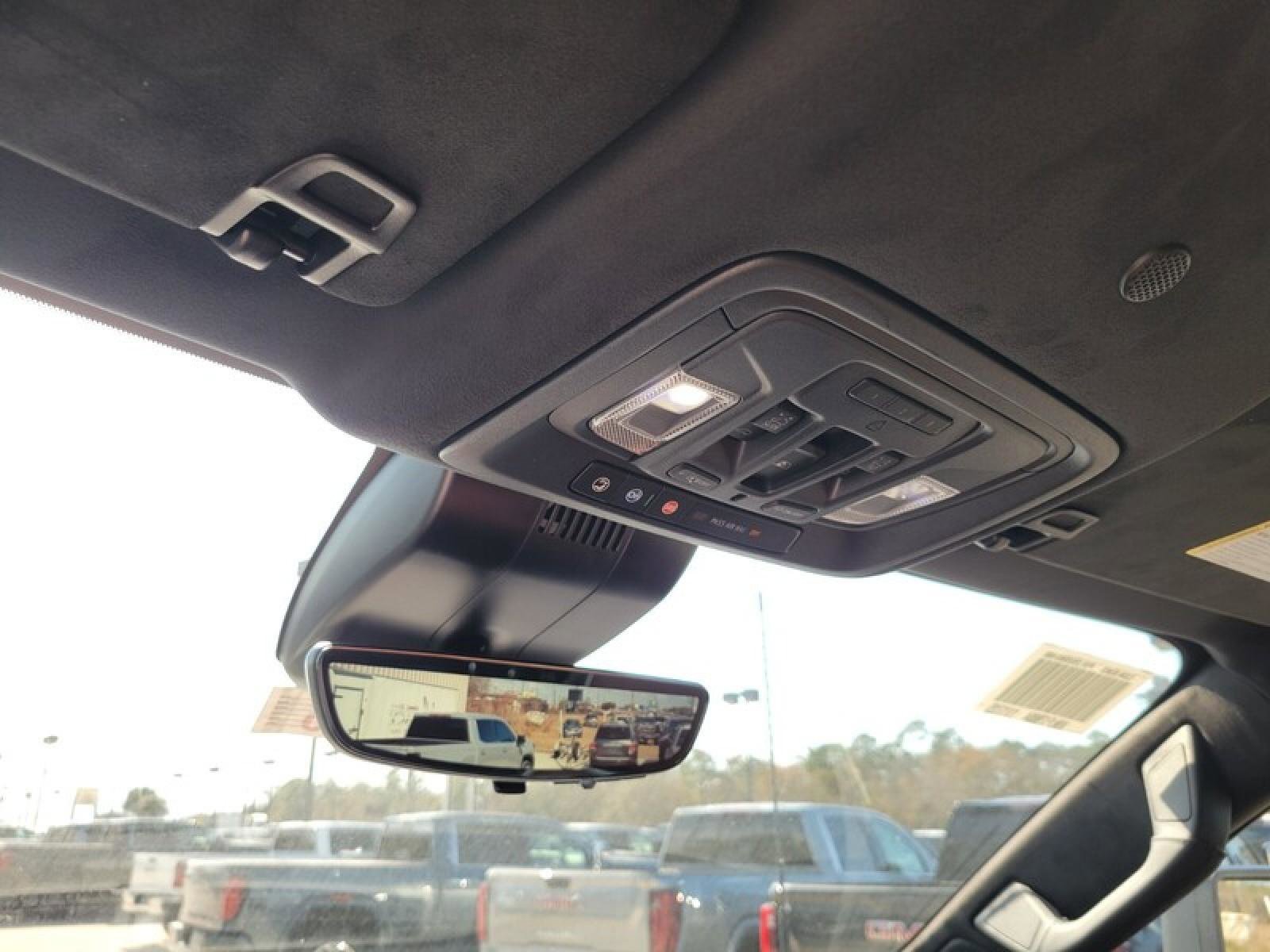 New 2026 GMC Sierra 2500 Denali Ultimate image 25