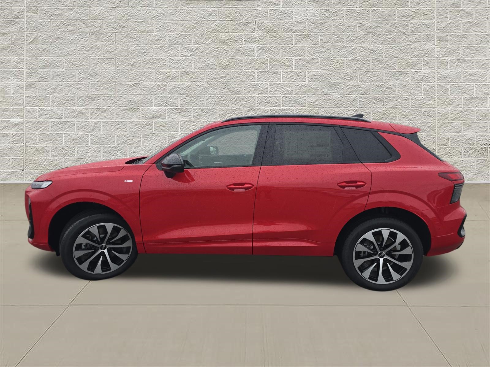 New 2026 Audi Q3 quattro 2.0T AWD/4WD image 4