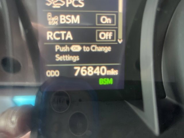 Used 2019 Toyota Camry SE image 14