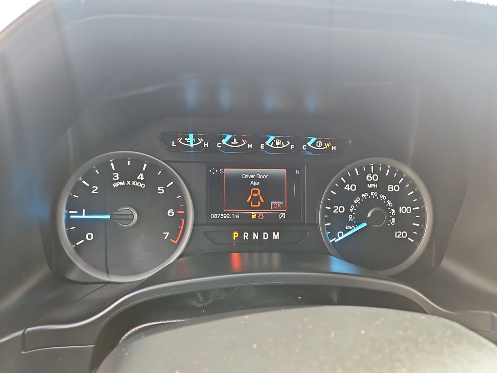 Used 2019 Ford F150 XLT w/ Equipment Group 302A Luxury AWD/4WD image 15