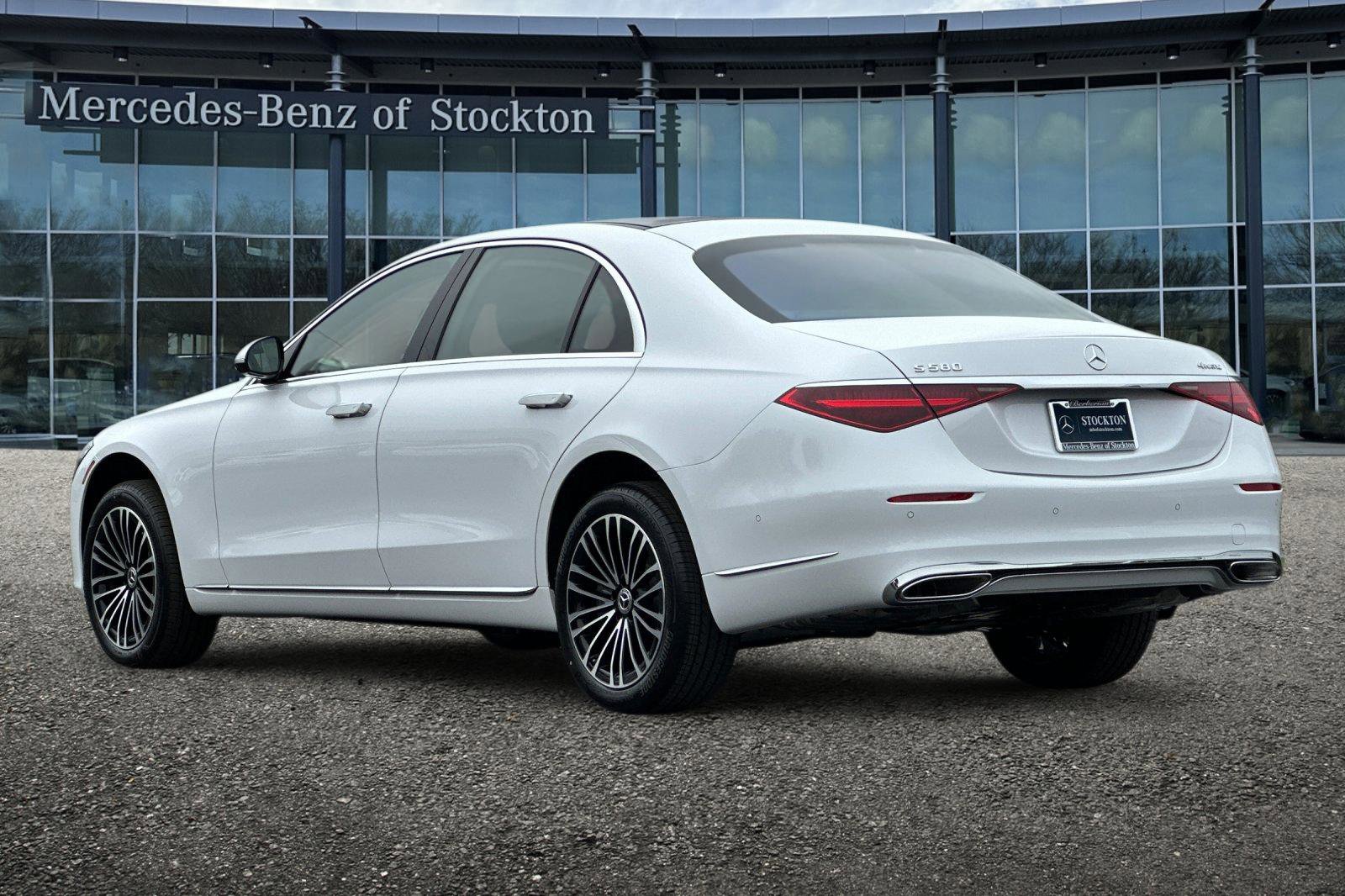 New 2026 Mercedes-Benz S 580 4MATIC Sedan image 6