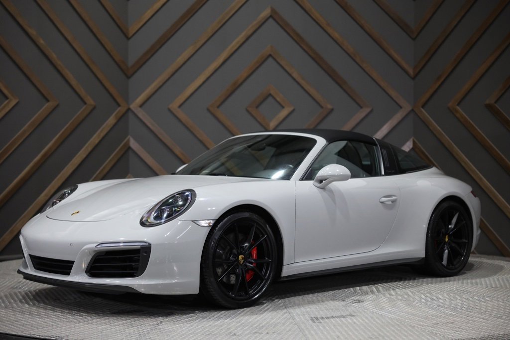 Used 2018 Porsche 911 Targa 4S image 18
