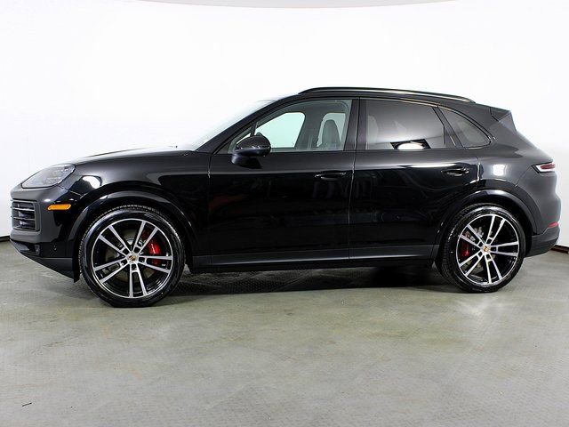 New 2025 Porsche Cayenne S AWD/4WD image 2
