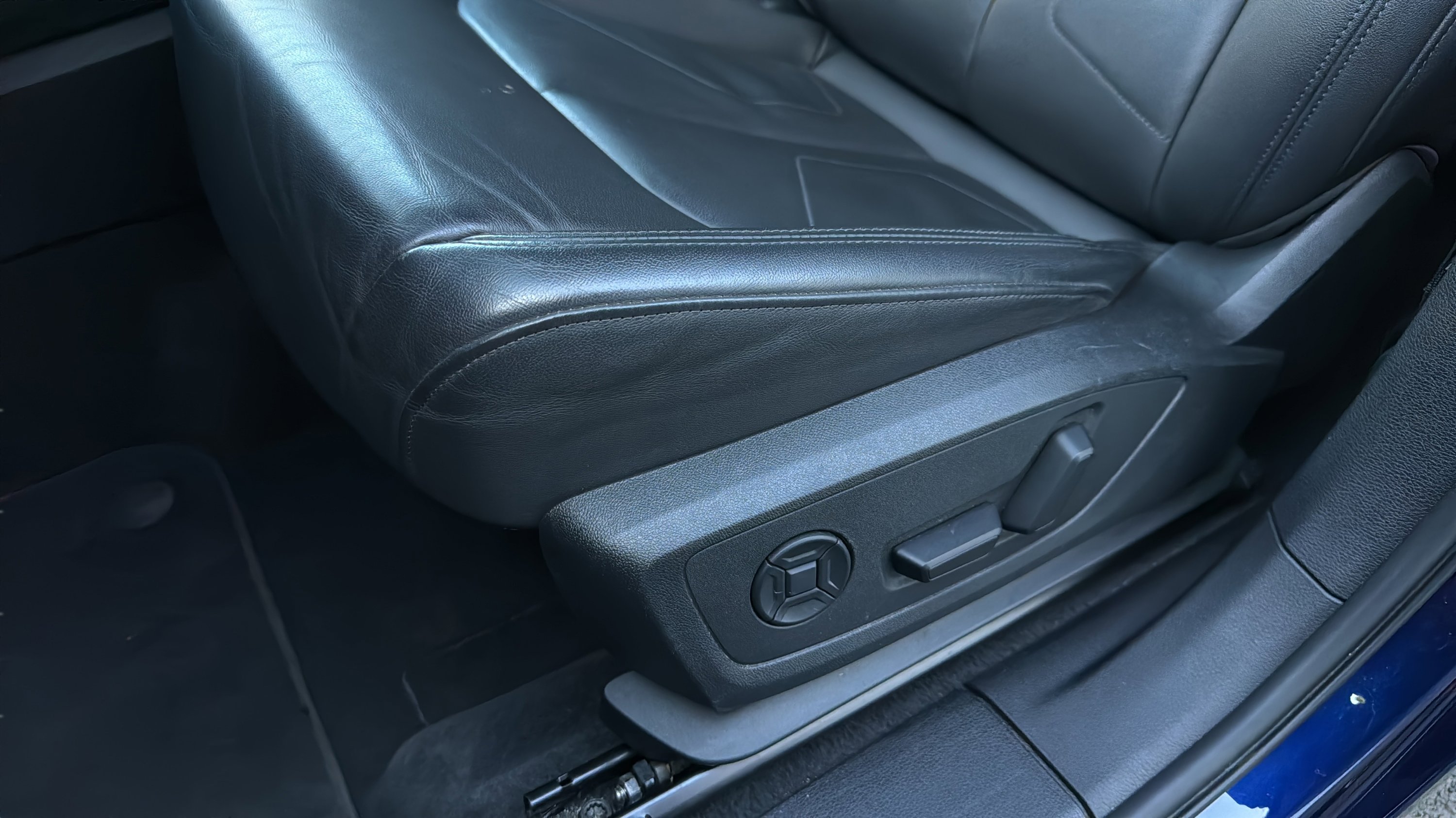 Used 2024 Audi Q3 2.0T Premium AWD/4WD image 26