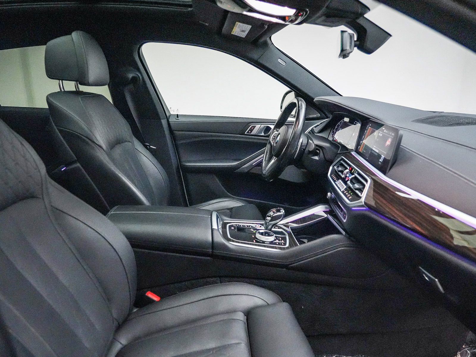 Used 2023 BMW X6 xDrive40i w/ M Sport Package image 18