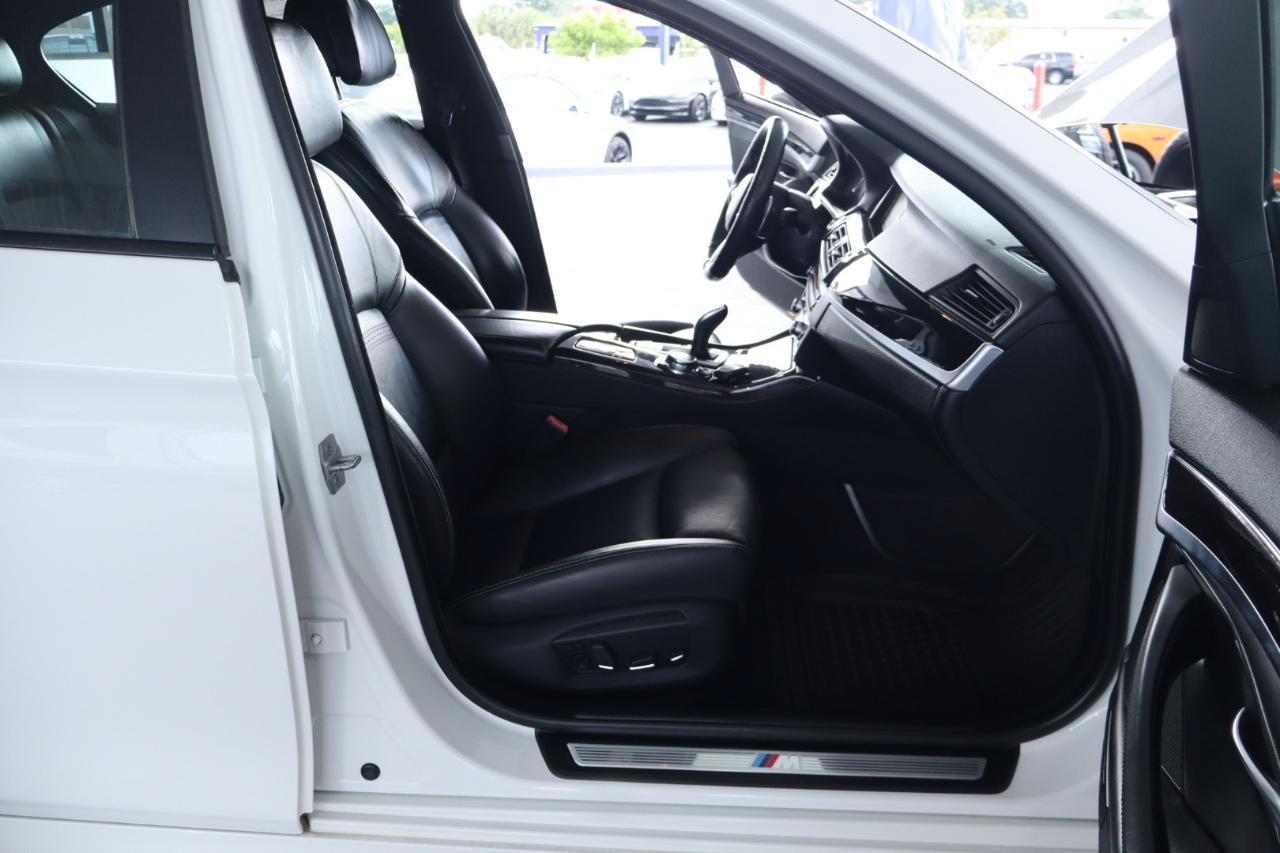 Used 2016 BMW 535i Sedan RWD image 38