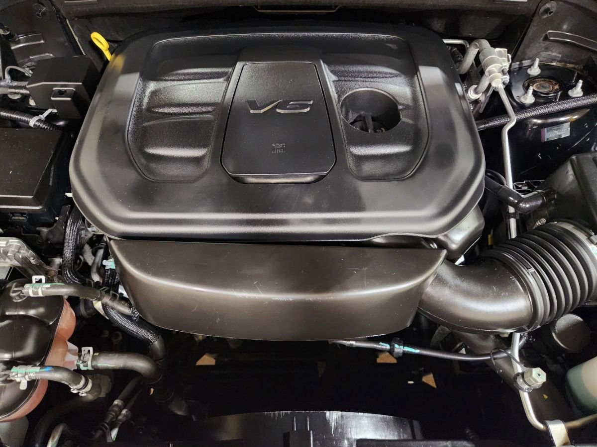 Used 2020 Jeep Grand Cherokee Altitude AWD/4WD image 50