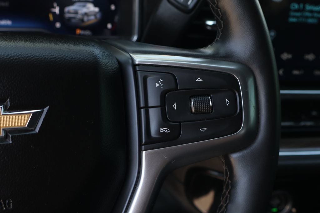 Used 2024 Chevrolet Silverado 1500 LT RWD image 28