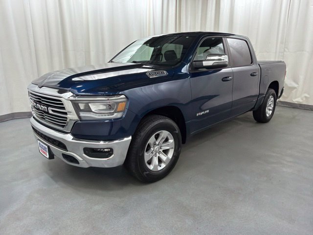 Used 2023 RAM 1500 Laramie AWD/4WD image 2