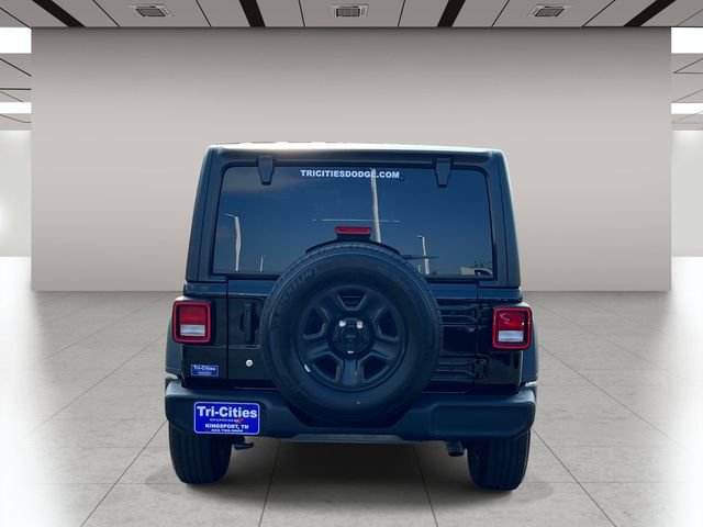 Used 2023 Jeep Wrangler Unlimited Sport AWD/4WD image 4