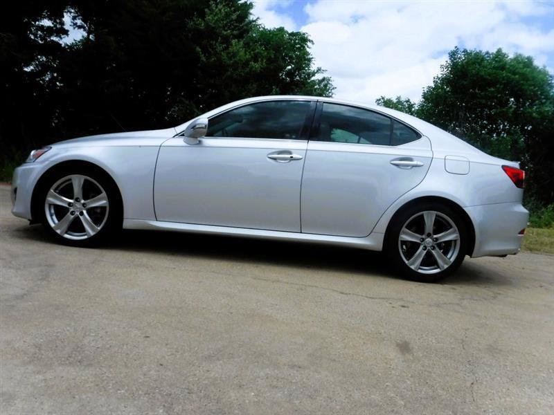 Used 2011 Lexus IS 250 w/ Premium Pkg Value Edition RWD image 11