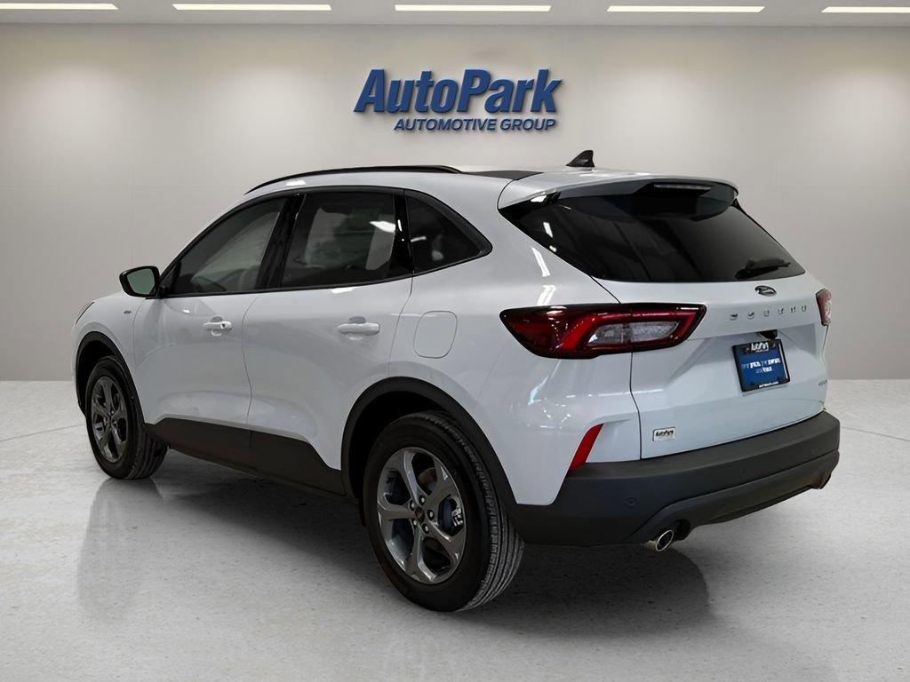 New 2026 Ford Escape ST-Line w/ Tech Pack #1 AWD/4WD image 5