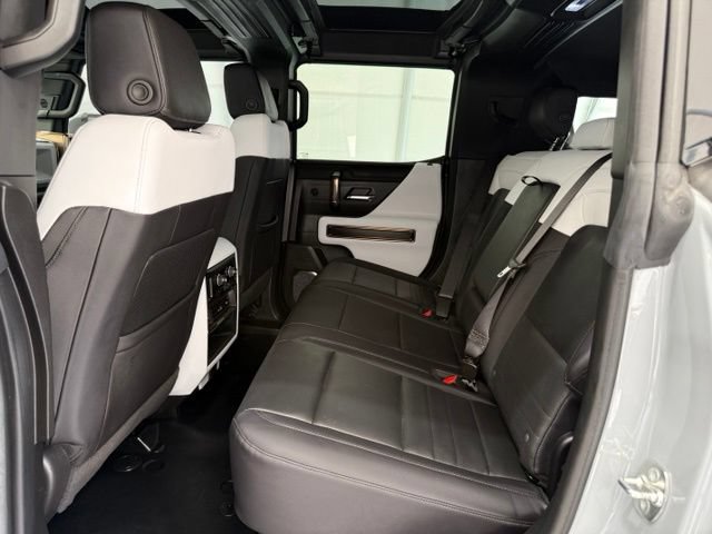 Used 2024 GMC Hummer EV 3X AWD/4WD image 17