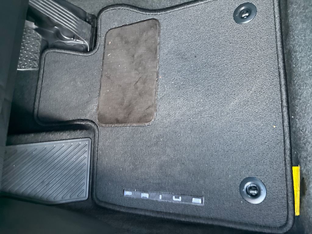 New 2026 Toyota Prius Plug-In Hybrid image 33