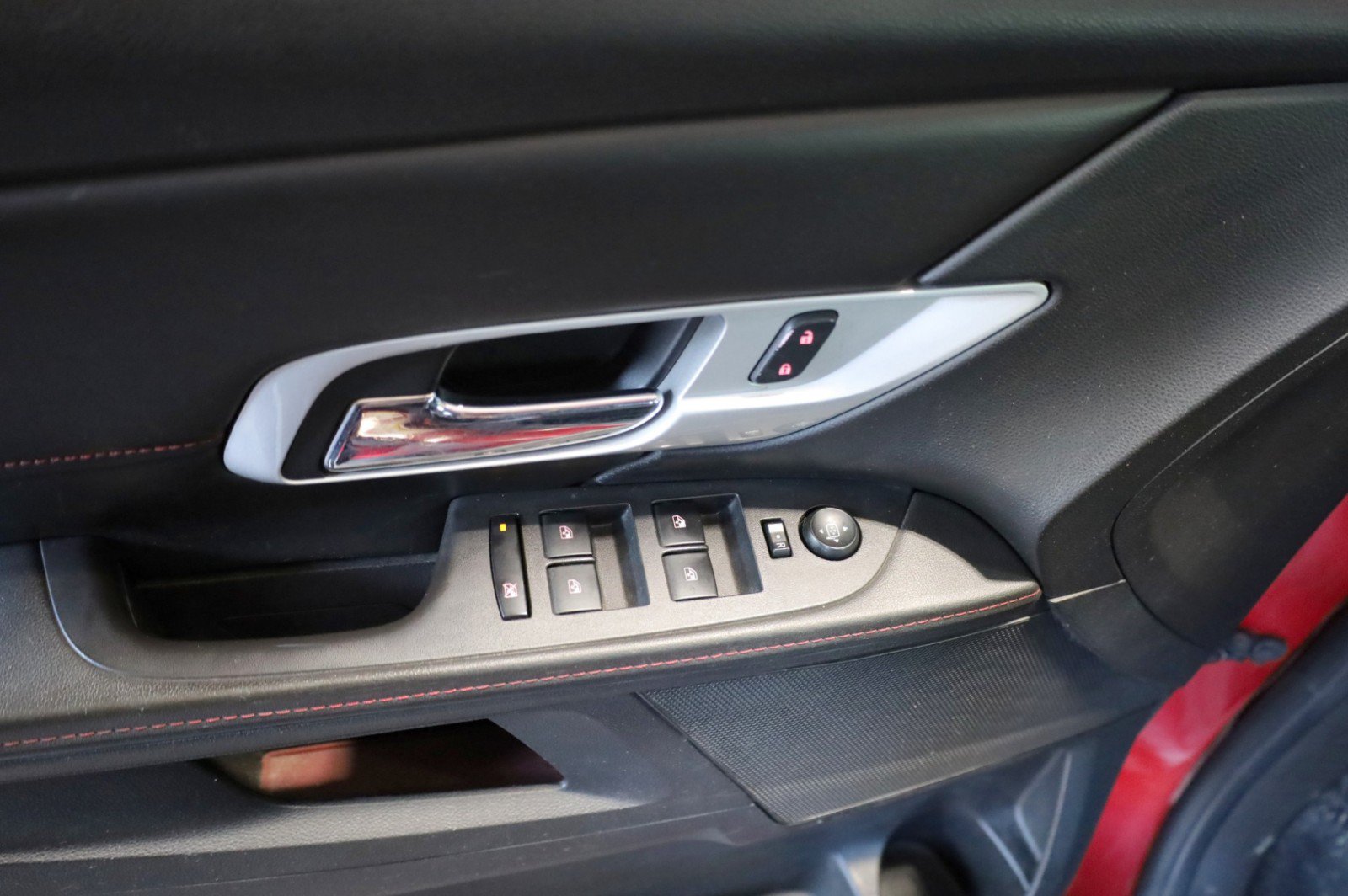 Used 2014 GMC Terrain SLE FWD image 21