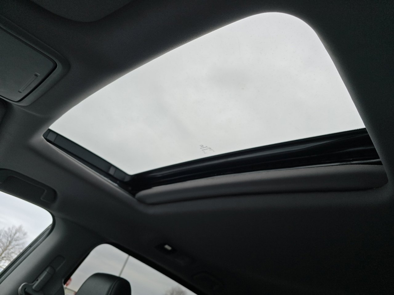 Certified 2024 Honda Odyssey EX-L image 4