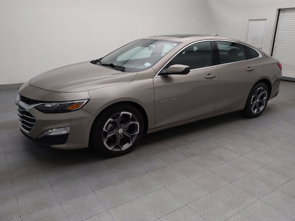 Used 2024 Chevrolet Malibu LT image 2