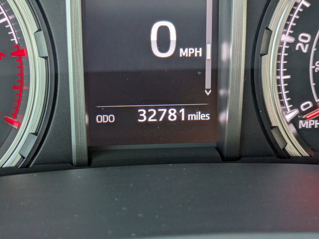 Used 2023 Toyota 4Runner Limited image 31