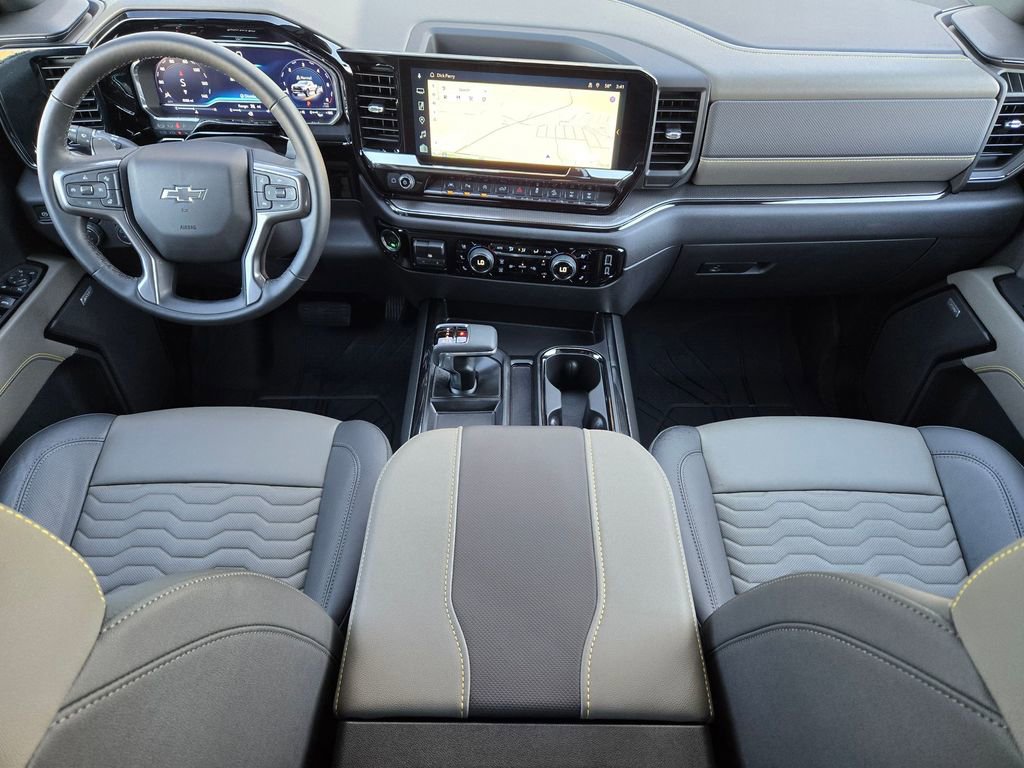 Used 2025 Chevrolet Silverado 1500 ZR2 w/ Technology Package image 16