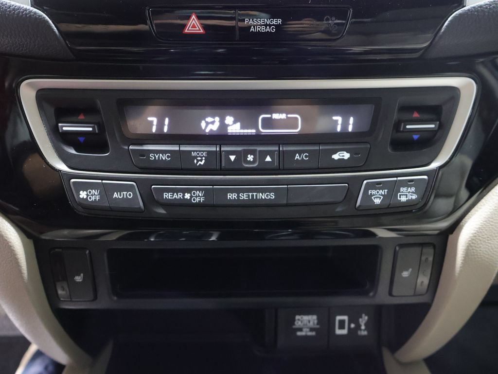 Used 2020 Honda Ridgeline RTL-E image 32