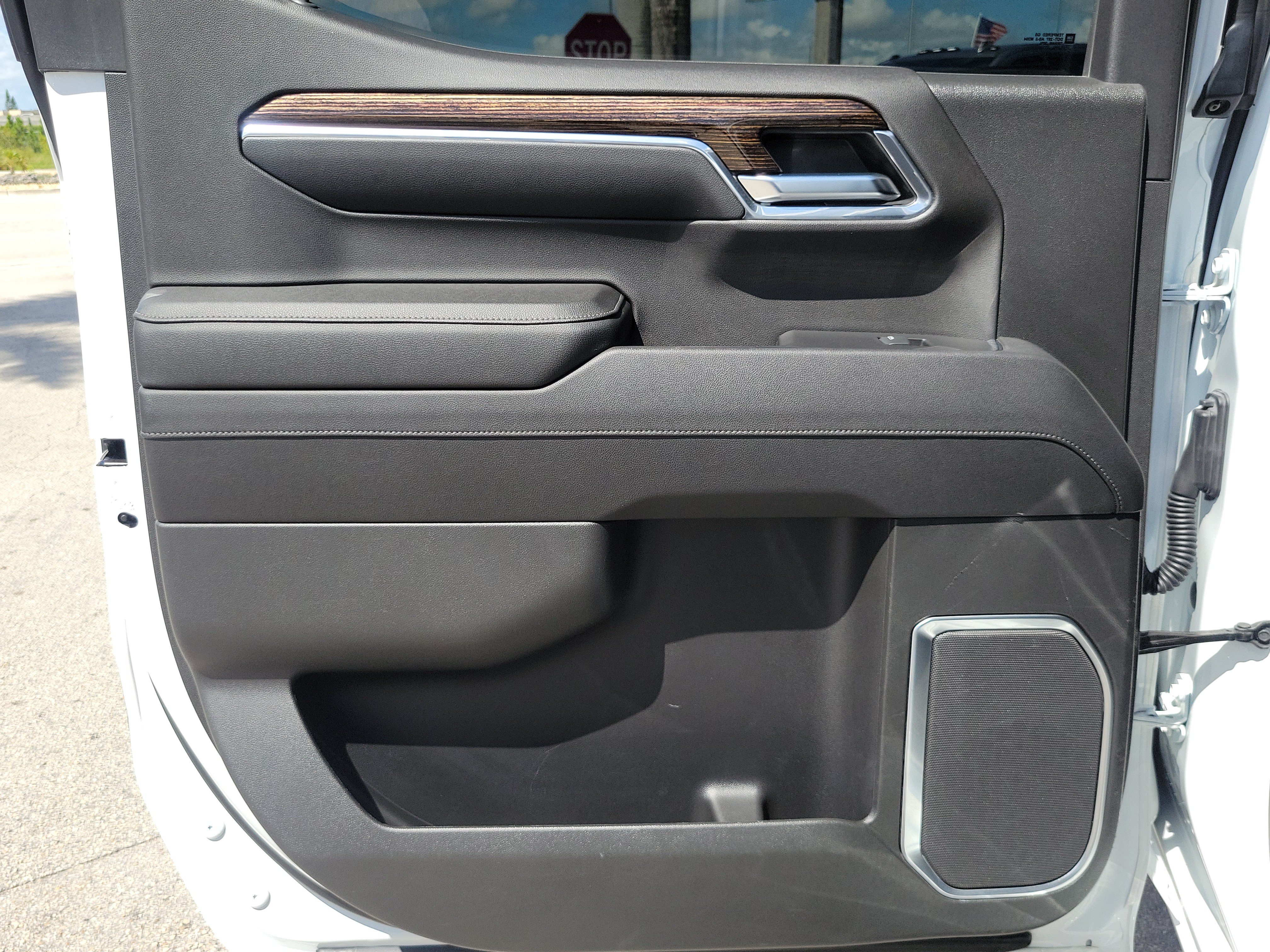 Used 2023 GMC Sierra 1500 Elevation AWD/4WD image 25