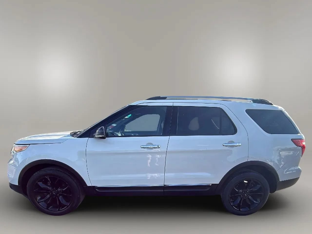 Used 2012 Ford Explorer XLT AWD/4WD image 4
