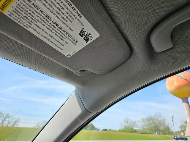 Used 2020 Chevrolet Equinox LS w/ LS Convenience Package image 21