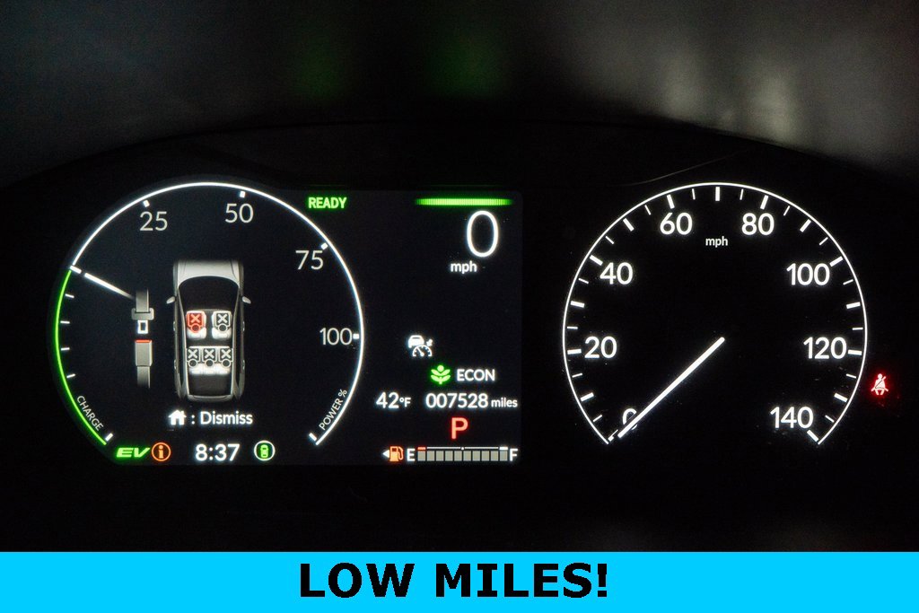 Certified 2025 Honda CR-V Sport image 3