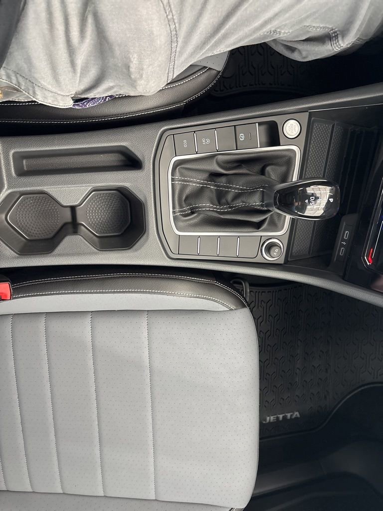 New 2026 Volkswagen Jetta SE image 19