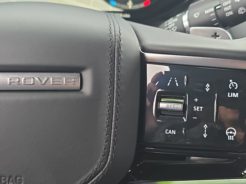 Certified 2025 Land Rover Range Rover Sport AWD/4WD image 19