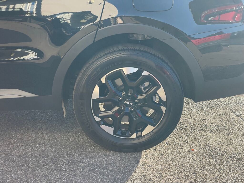 Used 2024 Kia Sorento S image 28