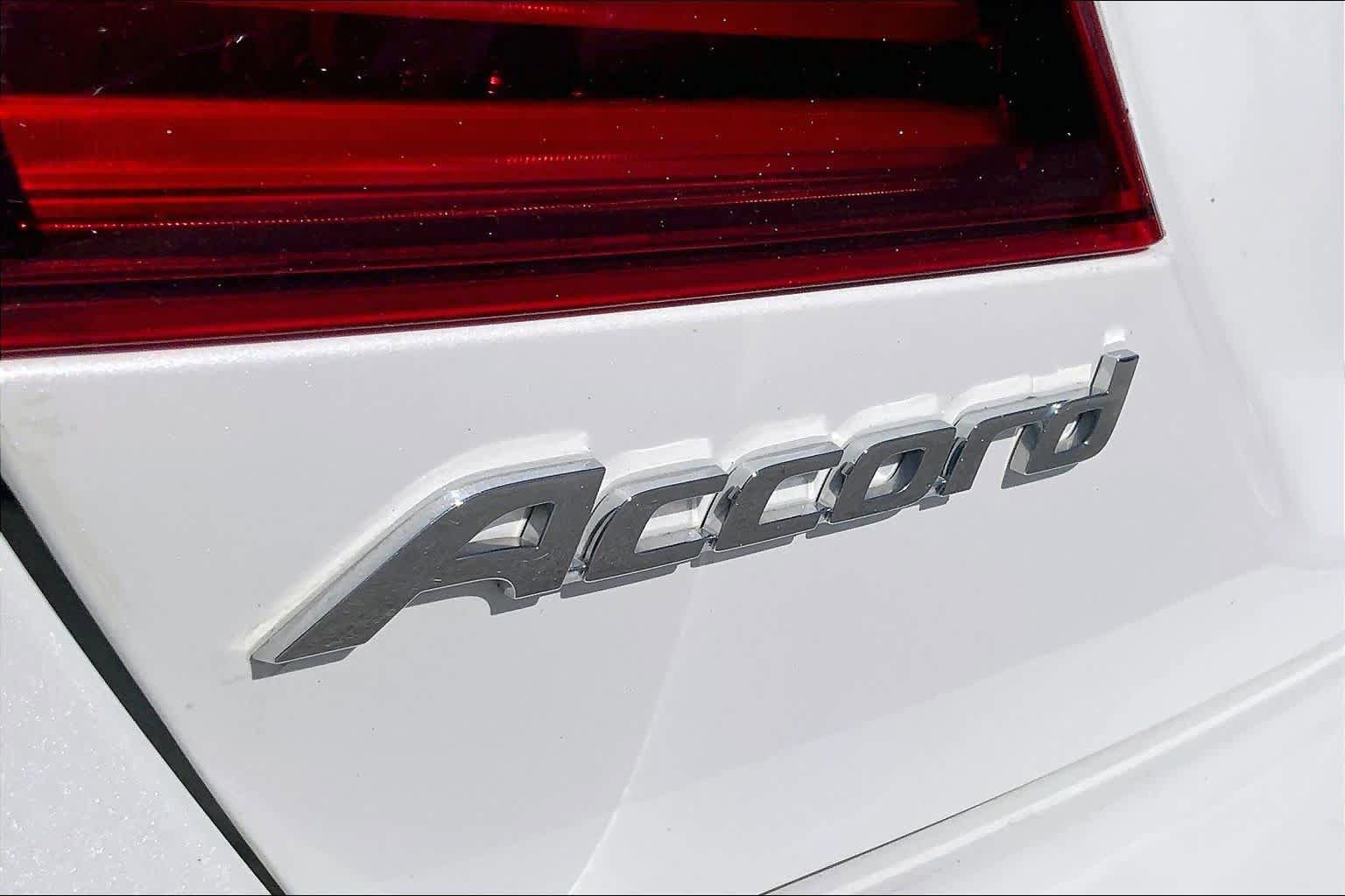 Used 2017 Honda Accord Sport Special Edition image 31