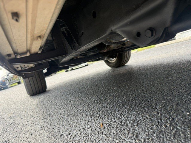 Used 2004 Toyota Land Cruiser AWD/4WD image 16