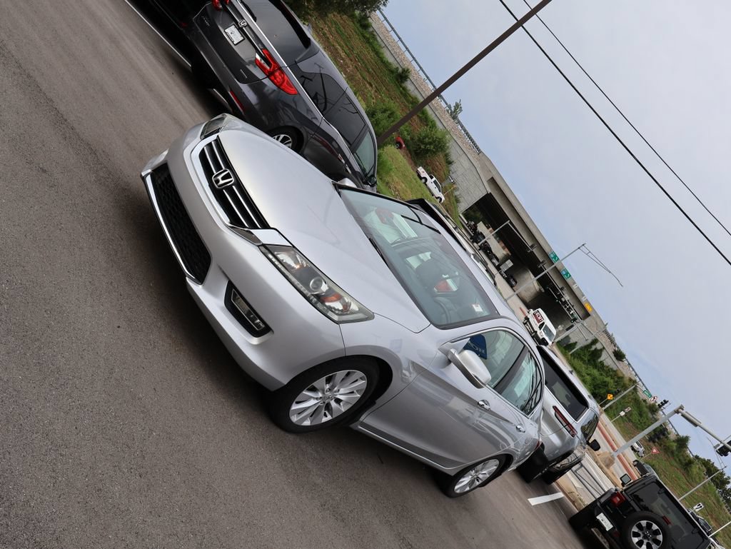 Used 2013 Honda Accord EX-L image 3