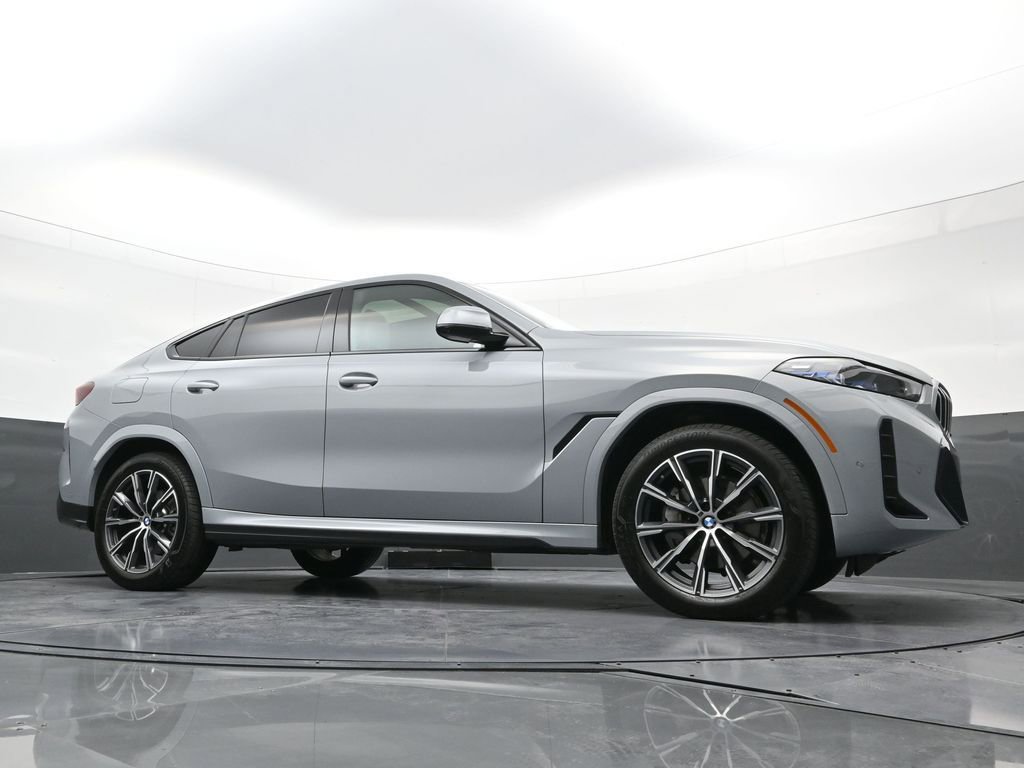 Used 2026 BMW X6 xDrive40i image 23