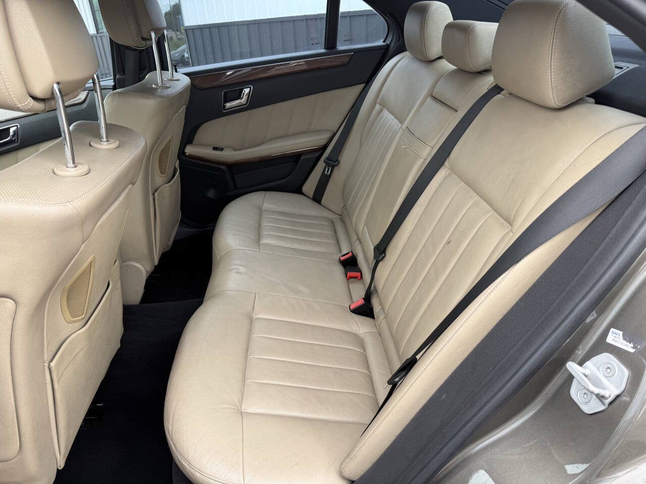 Used 2011 Mercedes-Benz E 550 4MATIC Sedan w/ Premium 2 Pkg image 15